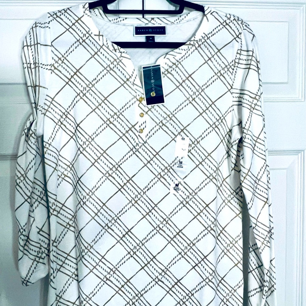 Brand new Karen Scott 3/4 sleeve top